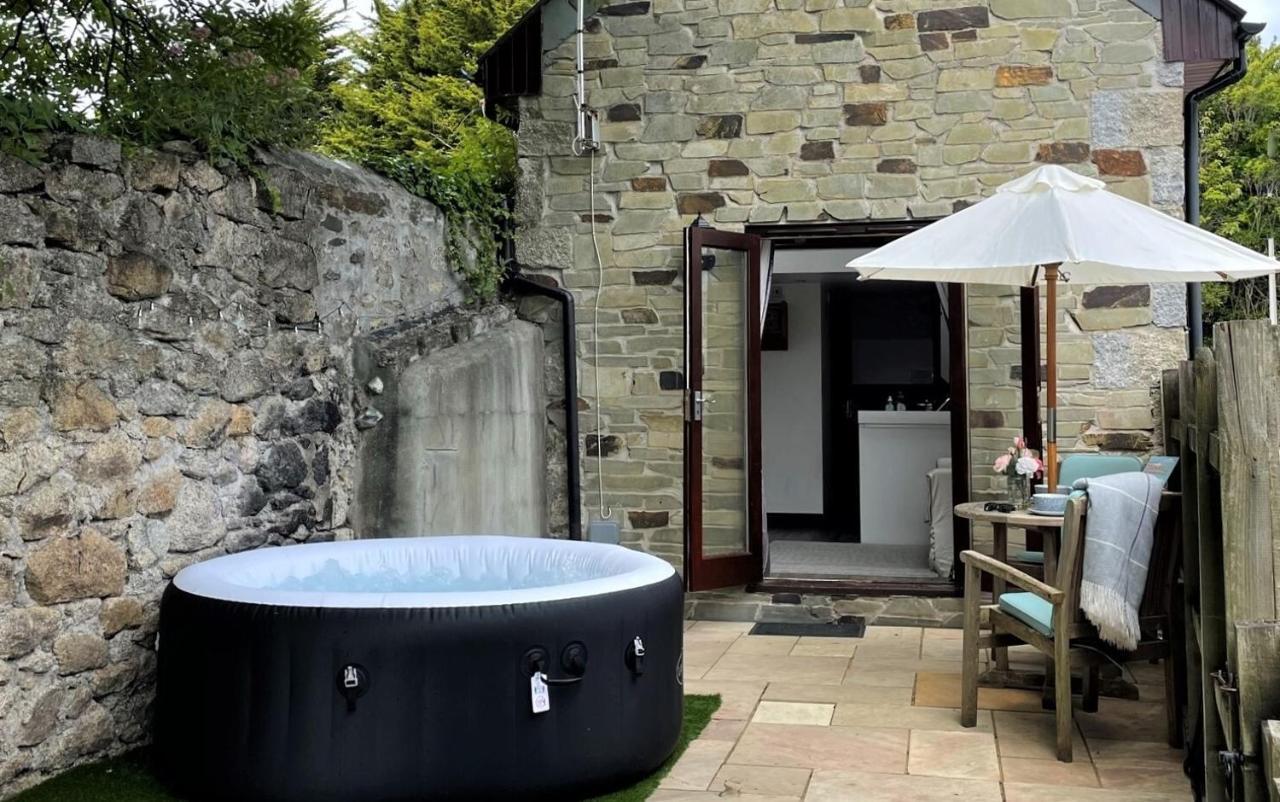 The Stables - Detached Cottage With Private Garden & Hot Tub St Austell Εξωτερικό φωτογραφία