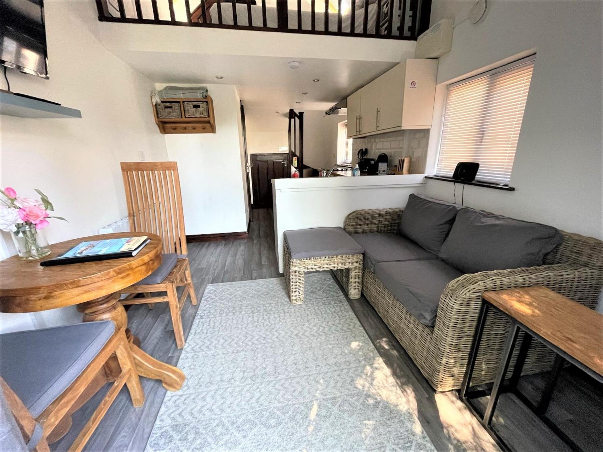 The Stables - Detached Cottage With Private Garden & Hot Tub St Austell Εξωτερικό φωτογραφία